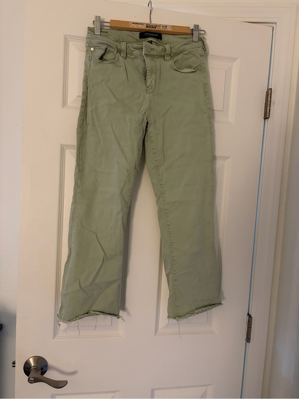 Liverpool Straight-Leg Jeans in Sage Green
